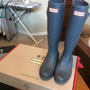 Hunter Rain Boots Size 5